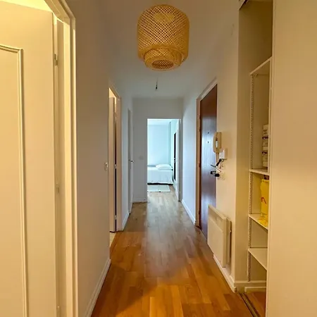 Flexliving - - Hillairet Holiday home Paris